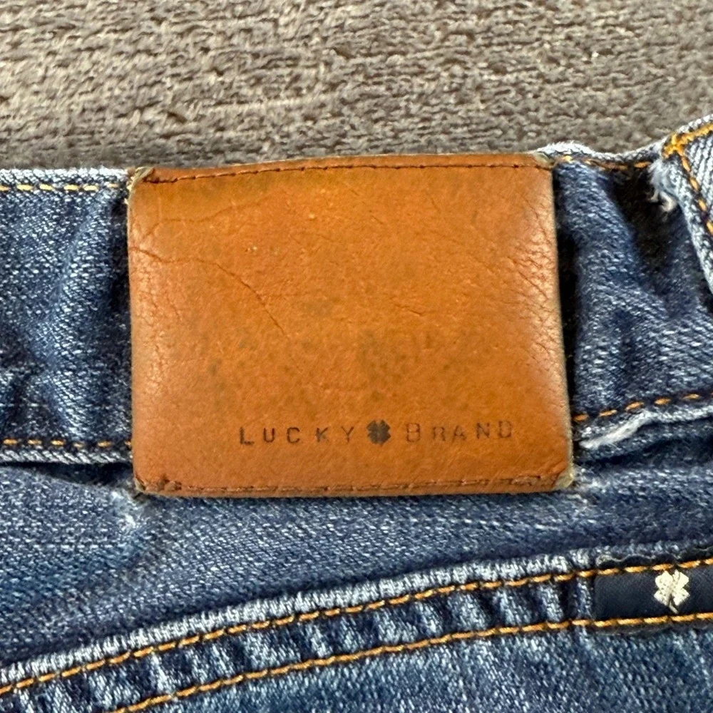 Lucky Brand Men's Jeans 363 Vintage Straight Size 32X32 Medium Wash - Picture 6 of 12